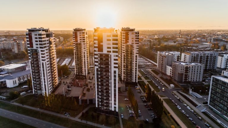 Установка сплит-систем в Реутове для дачных оранжерей